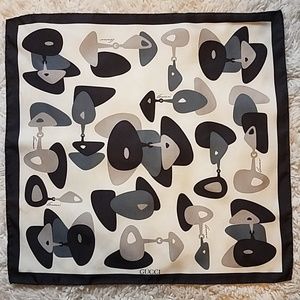 Gucci vintage silk scarf